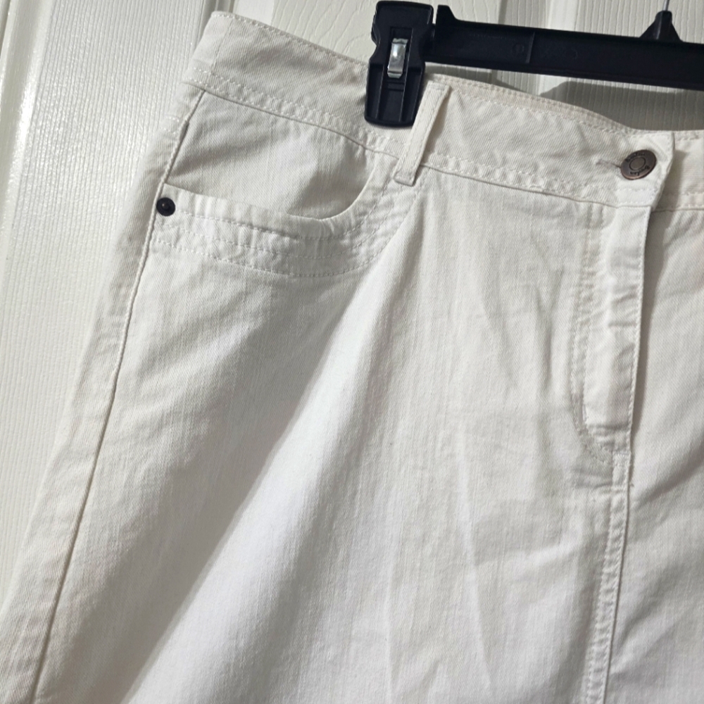 Boden White Stretch Denim Midi Skirt, Classic Summer Staple, Size 16L, EUC! - Picture 3 of 11